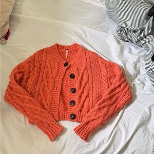 Free People Coral Cable Knit Cropped Cardigan with Black Buttons *SIZE XS/S